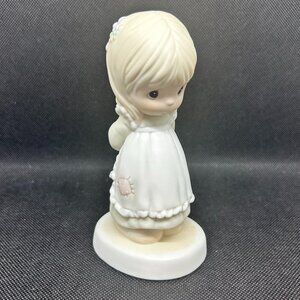 Precious Moments “God is love dear Valentine" figurine